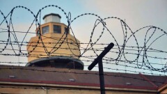 Начальника колонии "Чёрный беркут" задержали по подозрению в получении взятки за покровительство осуждённому 