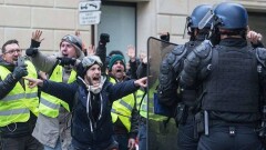 Власти Франции увеличили численность полицейских для охраны порядка