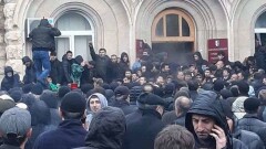 Верховный суд Абхазии признал прошедшие президентские выборы незаконными. Они пройдут повторно