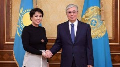 Касым-Жомарт Токаев и Аружан Саин обсудили проблемы выхаживания недоношенных детей