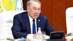 Назарбаев: Депутаты Nur Otan за последние месяцы не выразили своей позиции ни по одному резонансному случаю