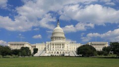 США приостанавливают участие в ракетном договоре с Россией со 2 февраля