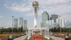 Открытие "Байтерека" перенесли на 17 июня