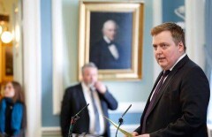 Офшорный скандал стоил поста премьеру Исландии