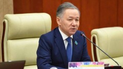 Нигматулин о рынке лекарств: Выпускают пустышки, а бедных пациентов пускают по кругу