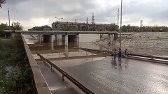 Дороги и дворы подтопило в Семее из-за сильного дождя