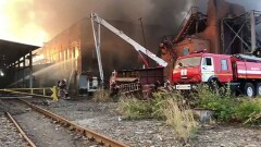 Во Владикавказе, где горит завод, экологи проверяют воздух каждые 20 минут