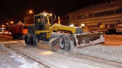 Снегопад и гололедица в Астане: коммунальные службы работают в усиленном режиме