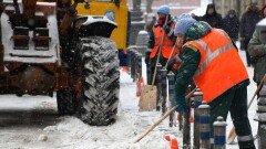 "Казахавтодору" не хватает техники для уборки трасс в Актюбинской области 