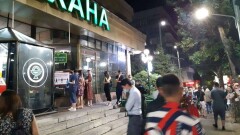Очереди в аптеках: казахстанцы вновь скупают парацетамол и противовирусные препараты