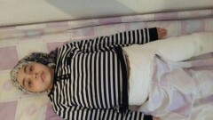 "Хрустальной девочке" из Алматинской области подарили инвалидную коляску