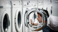 Samsung отзывает стиральные машины после того, как одна сломала челюсть владельцу