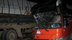 Девять детей погибли при столкновении автобуса с КамАзом под Ханты-Мансийском