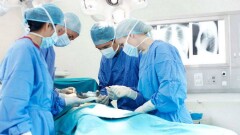 Локальной химиотерапии обучит онкологов Астаны специалист из США