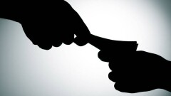 Бизнесмену легче дать взятку проверяющему, чем оплатить непомерные штрафы