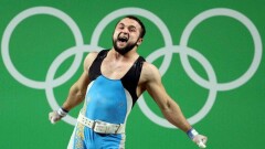 Один олимпийский чемпион по тяжёлой атлетике остался у Казахстана