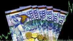 Курс доллара с начала недели держится на отметке 384 тенге