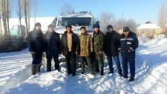 Спасатели ЮКО успели доставить хирурга на операцию к восьмилетней девочке