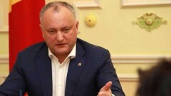 Президента Молдовы в пятый раз временно отстранили от должности