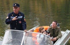 Усть-каменогорские спасатель и полицейский сегодня дважды помогли тонущим людям