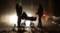 Родителям, чьи дети без их сопровождения появляются на улице после 23.00, грозит штраф