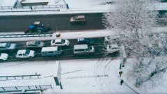 В Алматы мобильный оператор устроил пробку, чтобы показать минусы конкурентов