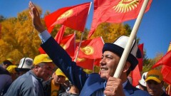 Экс-премьер Кыргызстана Омурбек Бабанов планирует вернуться на родину
