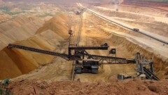 Кипрская компания Кенеса Ракишева купила 22% российской золотодобывающей компании 