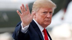 Верховный суд США поддержал запрет Трампа на въезд граждан из ряда мусульманских стран