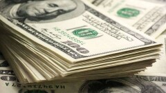 Курс доллара резко упал по отношению к тенге на утренней сессии KASE
