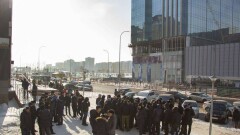 Ярким примером трудовой безграмотности назвали в Минтруда конфликт в "Абу-Даби Плаза"