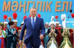 Назарбаев уверен, что Казахстан победит новый глобальный кризис