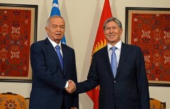 Президенты Кыргызстана и Узбекистана устроили препирательства в Москве