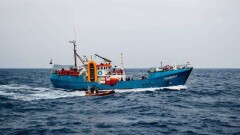 Премии за спасение беженцев на море удостоен экипаж, находящийся под следствием в Италии