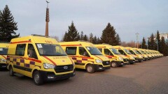 Спецтранспорт вручили акмолинским медработникам, спасателям и полицейским
