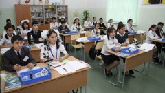 Трёхъязычное образование – это хорошая идея. Чем раньше научить детей иностранным языкам, тем лучше