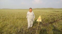 Ядролық полигон құрбаны үрейге толы балалық шақты бастан кешкенін айтады 