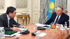 Назарбаев главе Нацбанка: Было правильно сделать совместное с Правительством заявление для населения