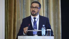 Азат Перуашев убедил Талгата Ергалиева отозвать заявление об участии в президентских выборах