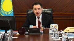 Сагинтаев отчитал акима Астаны за рост цен и неосвоение денег стабфонда