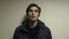 Записку с квестом оставлял на машине похититель госномеров в Алматы