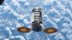 Грузовик Cygnus впервые отстыковали от МКС, управляя рукой-манипулятором с Земли