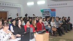 Психологи учили родителей, как воспитывать детей