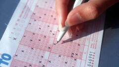 Пенсионерке, выигравшей рекордный для России джекпот, угрожают вымогатели