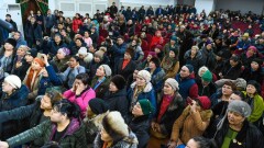 В накалённой обстановке началась встреча многодетных матерей с руководством Кызылординской области