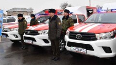 Пожарным Алматы подарили новые Toyota Hilux, чтобы те быстрее доезжали на место ЧП 