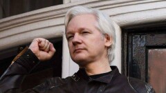 Активисты призвали президента Эквадора прекратить изоляцию Джулиана Ассанжа
