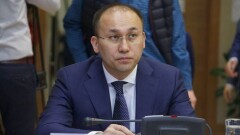 Даурен Абаев принимает жалобы на подозрительные сайты и группы в соцсетях 