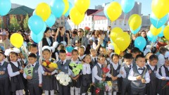 Министр образования "торжественно" пообещал повысить зарплату учителям