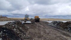 В Павлодарской области восстановили автомобильное движение на затопленной дороге